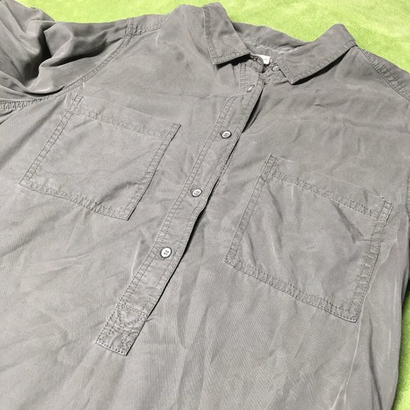 Andrea Jovine 1/2 Button Up w/Roll-up Sleeves Women's Size L - Picture 3 of 7